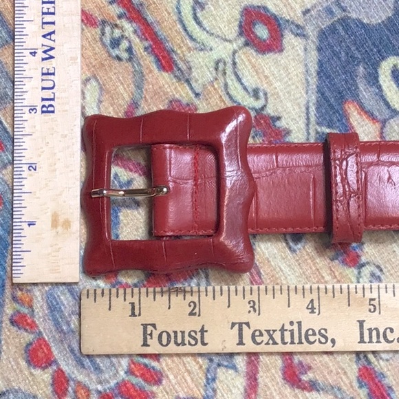 🇮🇹 The Limited Red Leather Crocodile Embossed Wide Adjustable Belt - Picture 6 of 10